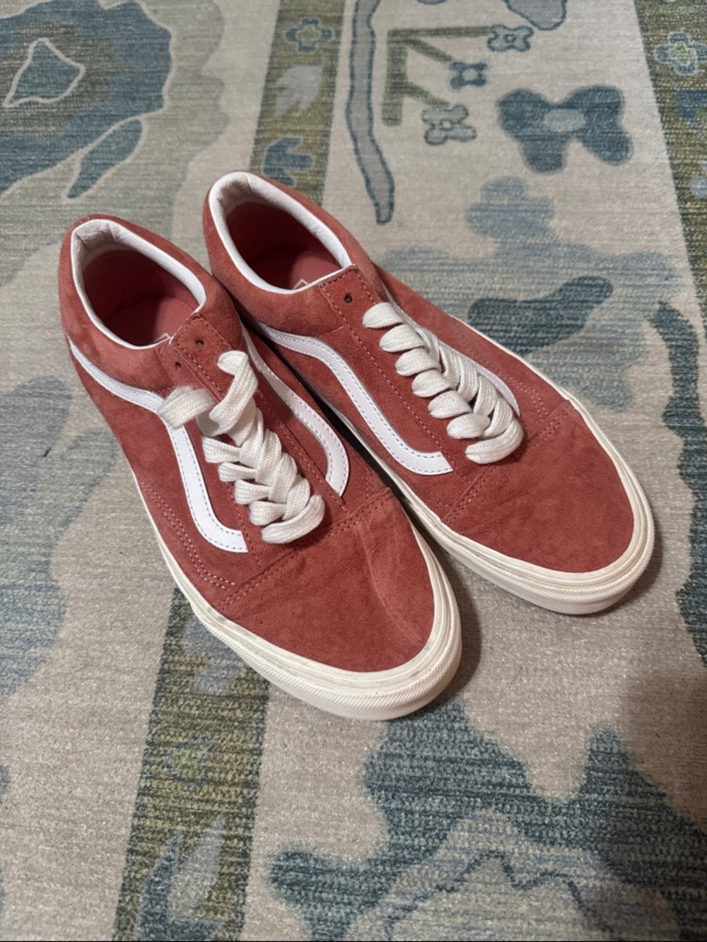 Women’s Rust Suede Low-Top Skate Sneakers with White Stripe